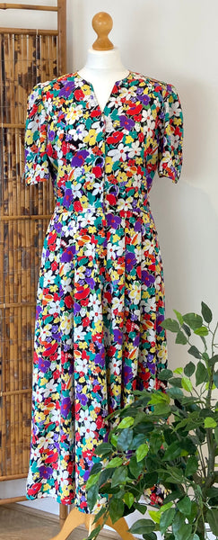 Vintage Floral Midi Dress